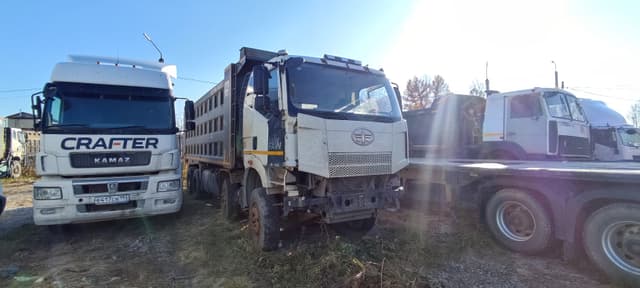 FAW J6 8x4 Самосвал - 2