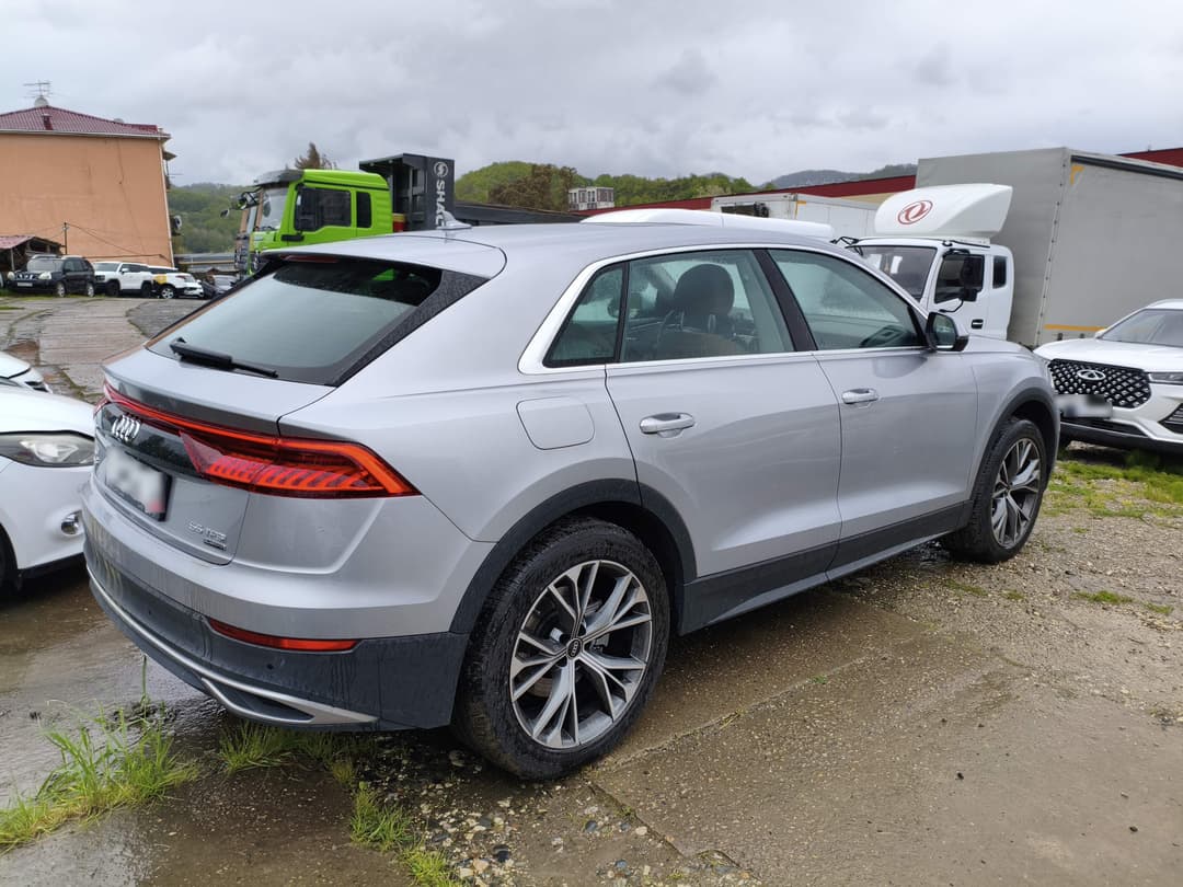 Audi Q8 - 3