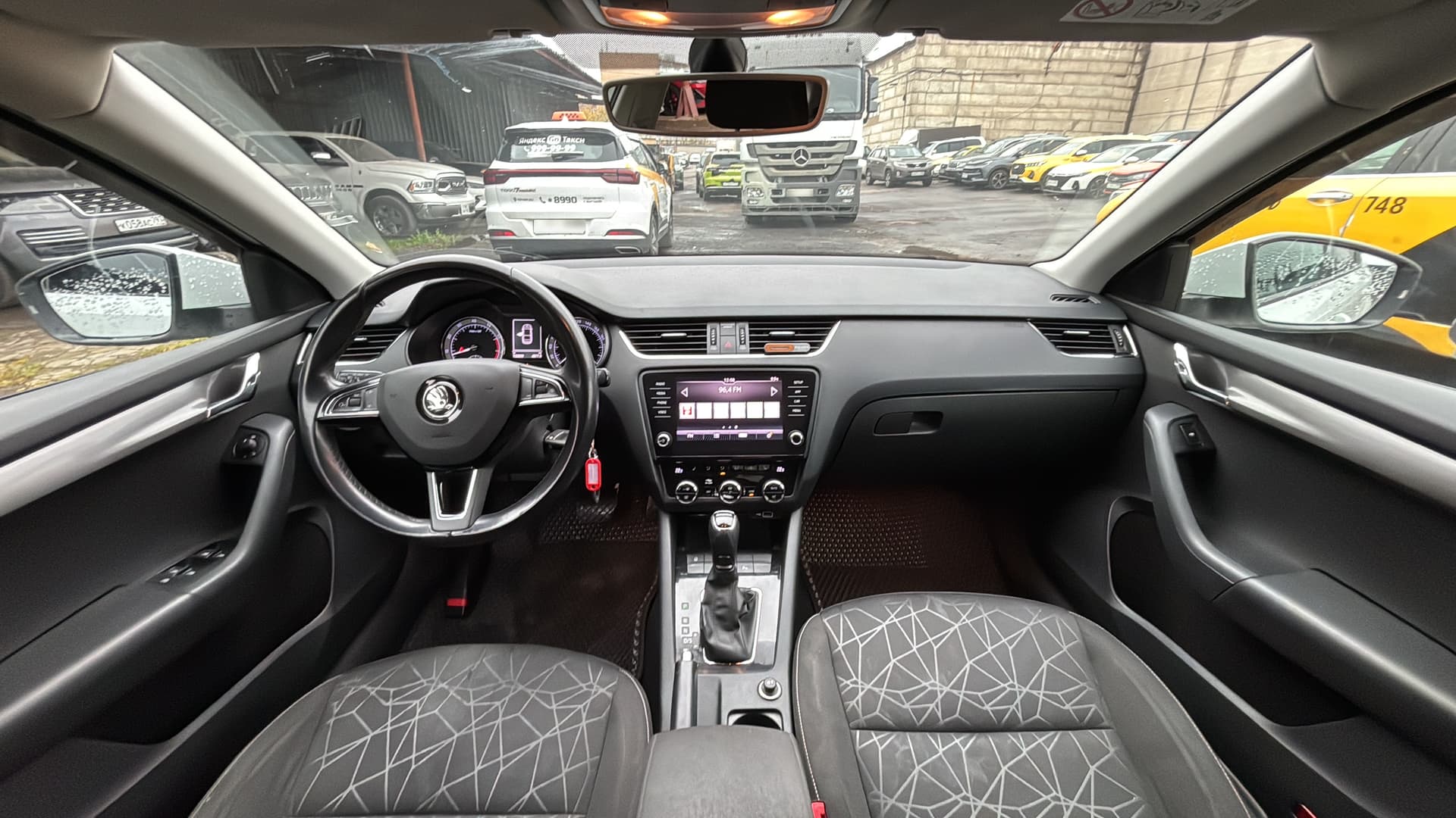 Skoda Octavia - 4