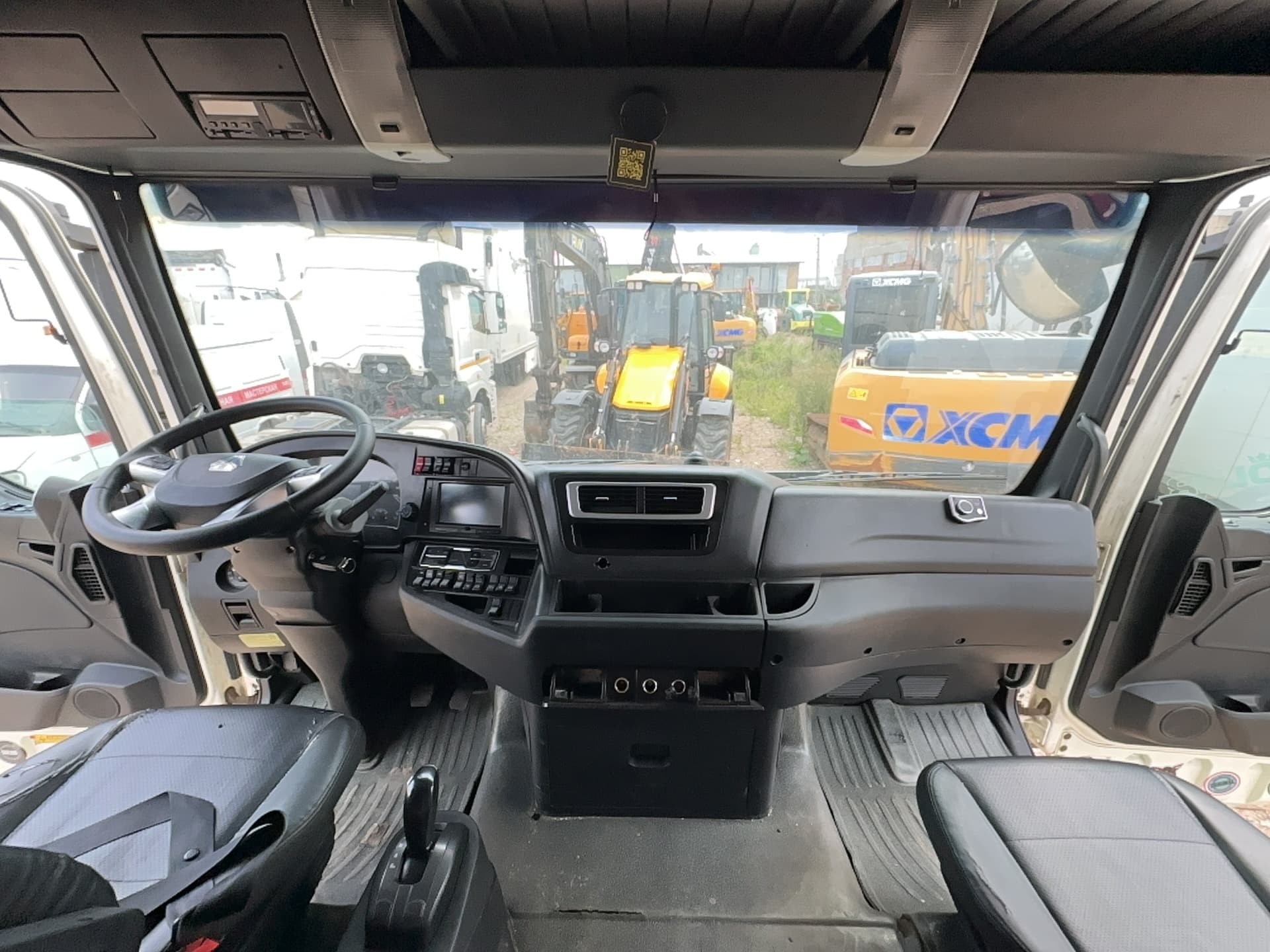Sitrak C7H 4x2 Седельный тягач - 5