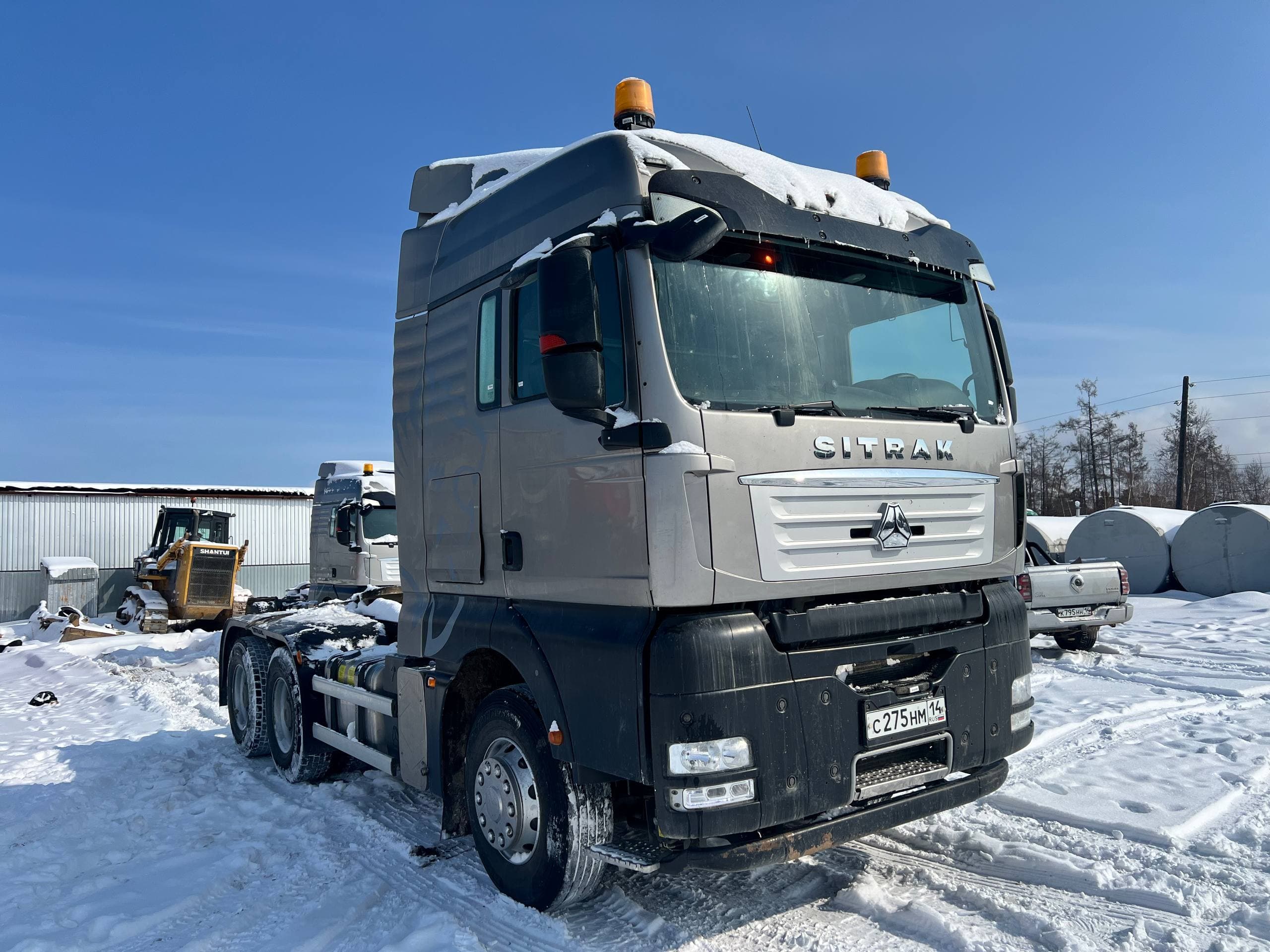 Sitrak C7H 6x4 Седельный тягач - 2