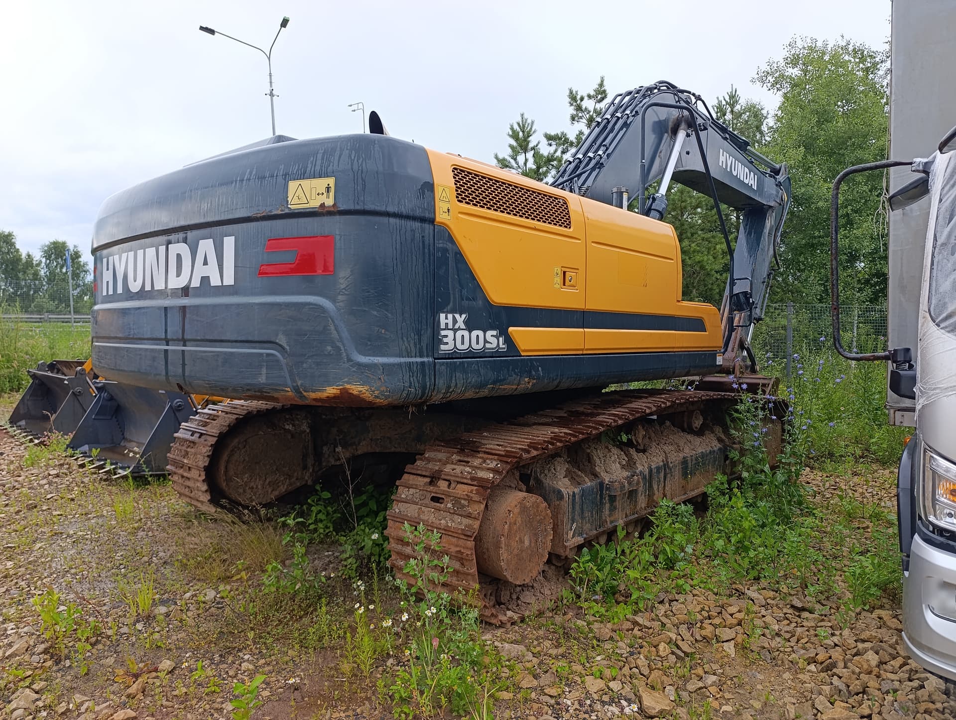 Hyundai HX300 Экскаватор - 3