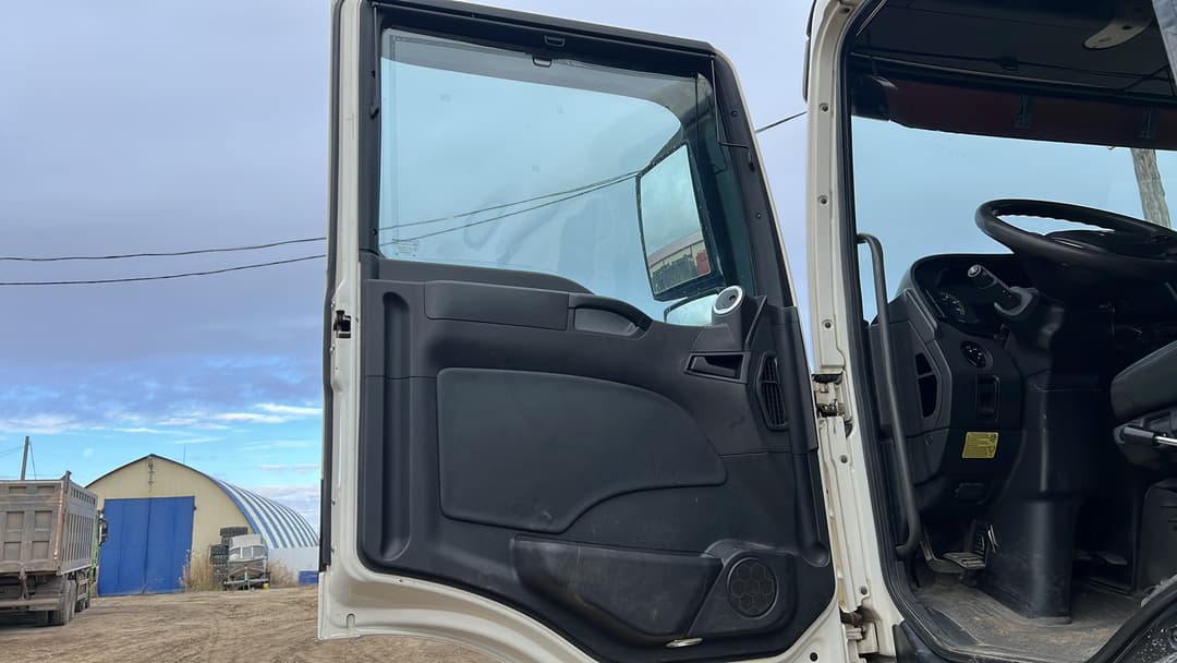 Sitrak C7H 8x4 Автобетоносмеситель - 8