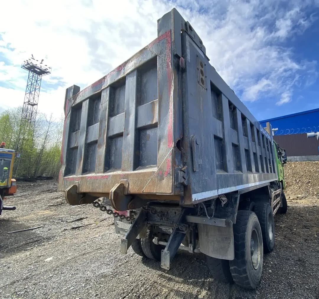 Shacman (Shaanxi) SX* 6x6 Самосвал - 3