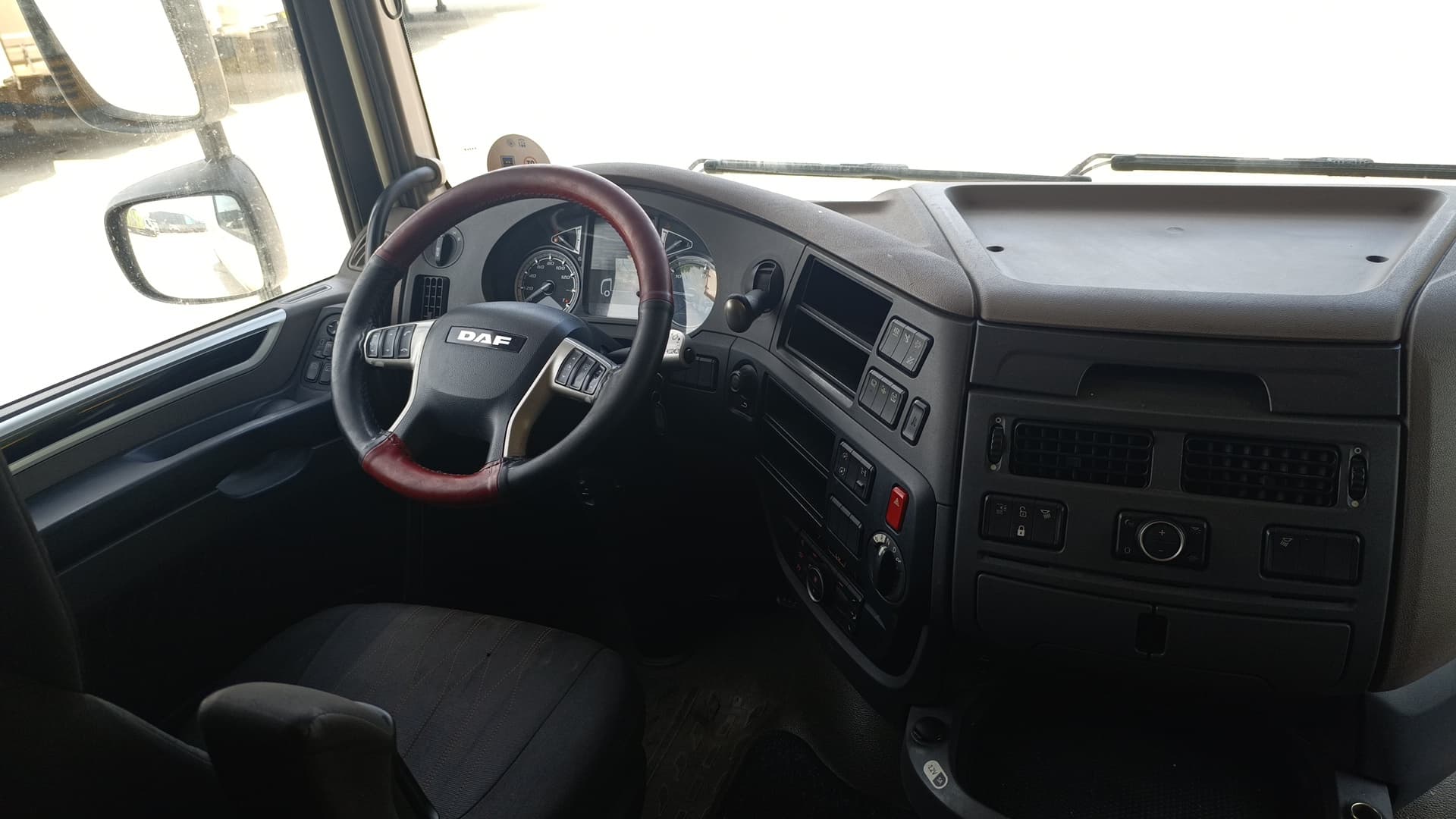 Daf XF 4x2 Седельный тягач - 5