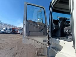 Dongfeng GX 4x2 Седельный тягач - 7