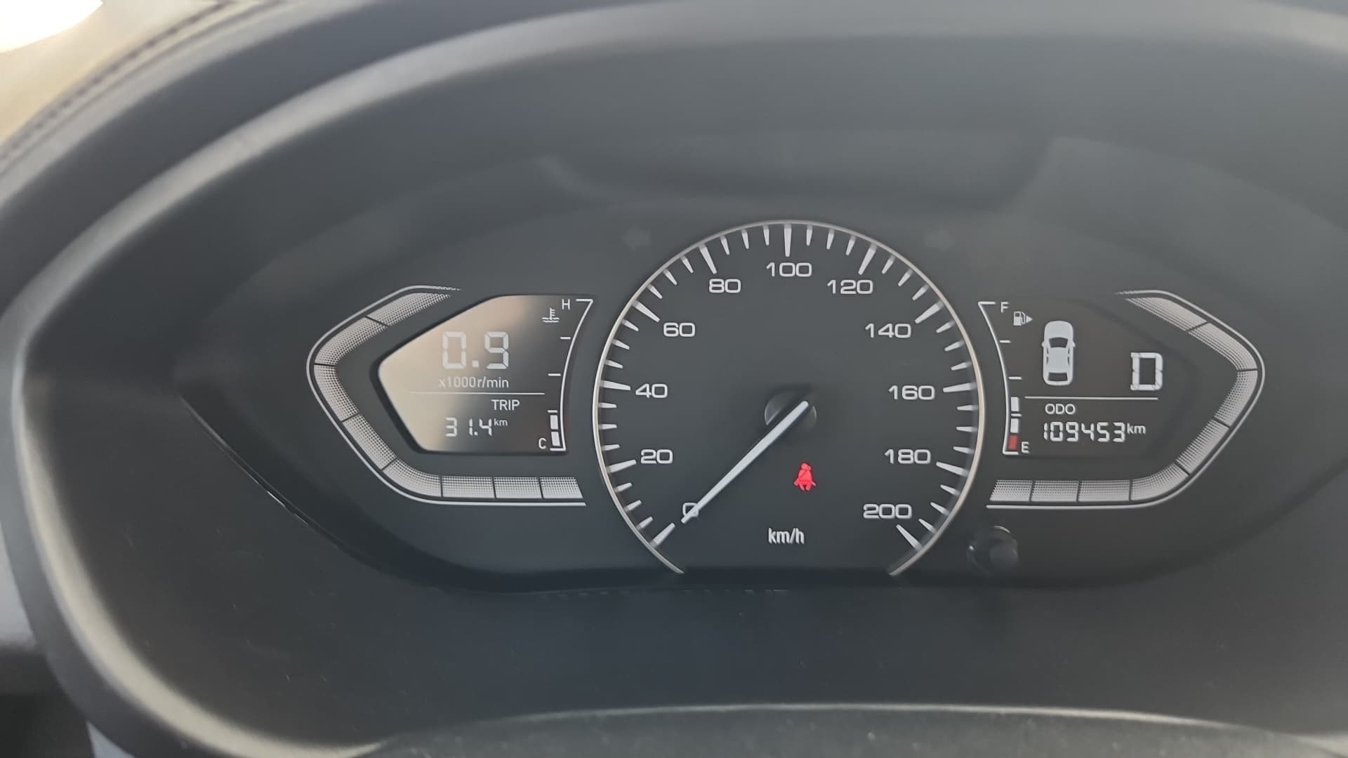 Changan Alsvin - 6