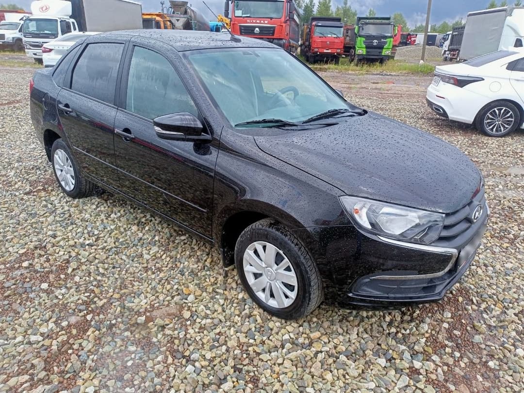 Lada Granta седан - 2