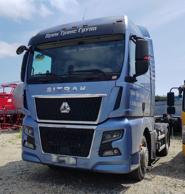 Sitrak C7H 4x2 Седельный тягач - 1