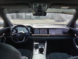 Geely Monjaro - 5