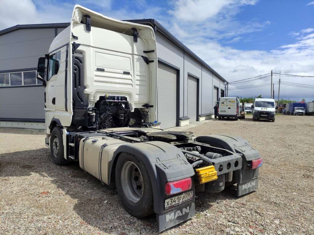 MAN TGX 4X2 Седельный тягач - 4