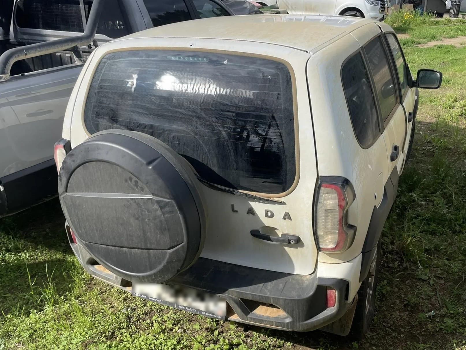 Lada Niva Travel - 3