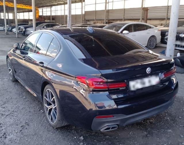 BMW 5 серия - 4