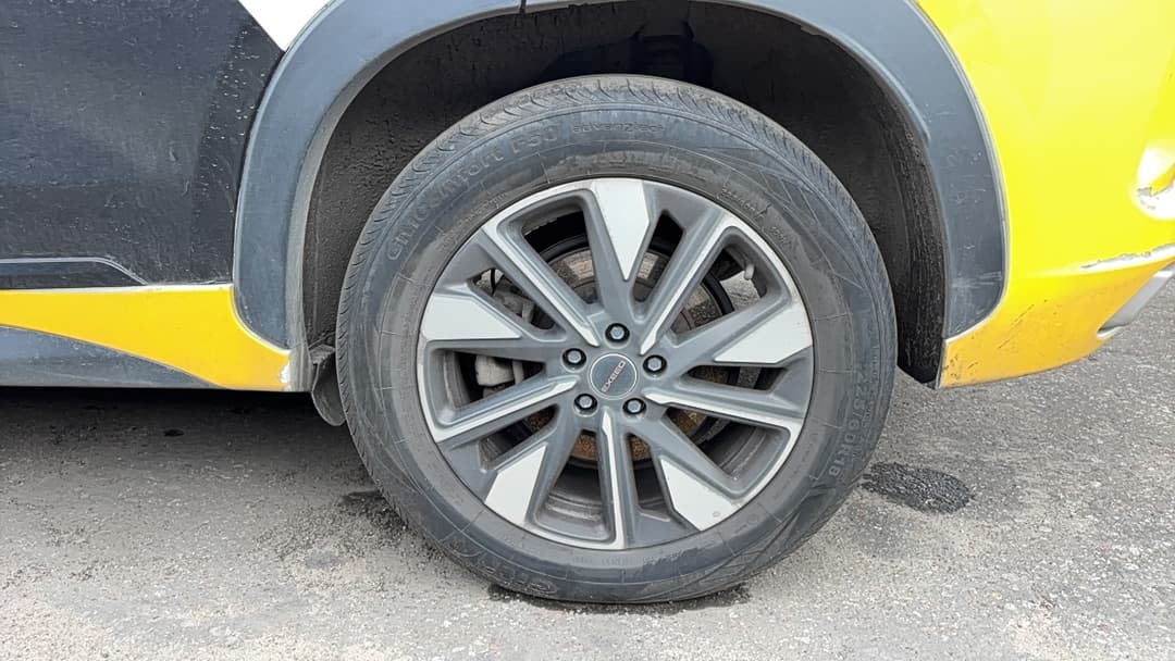Exeed LX - 10