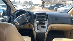 Hyundai H-1 - 5