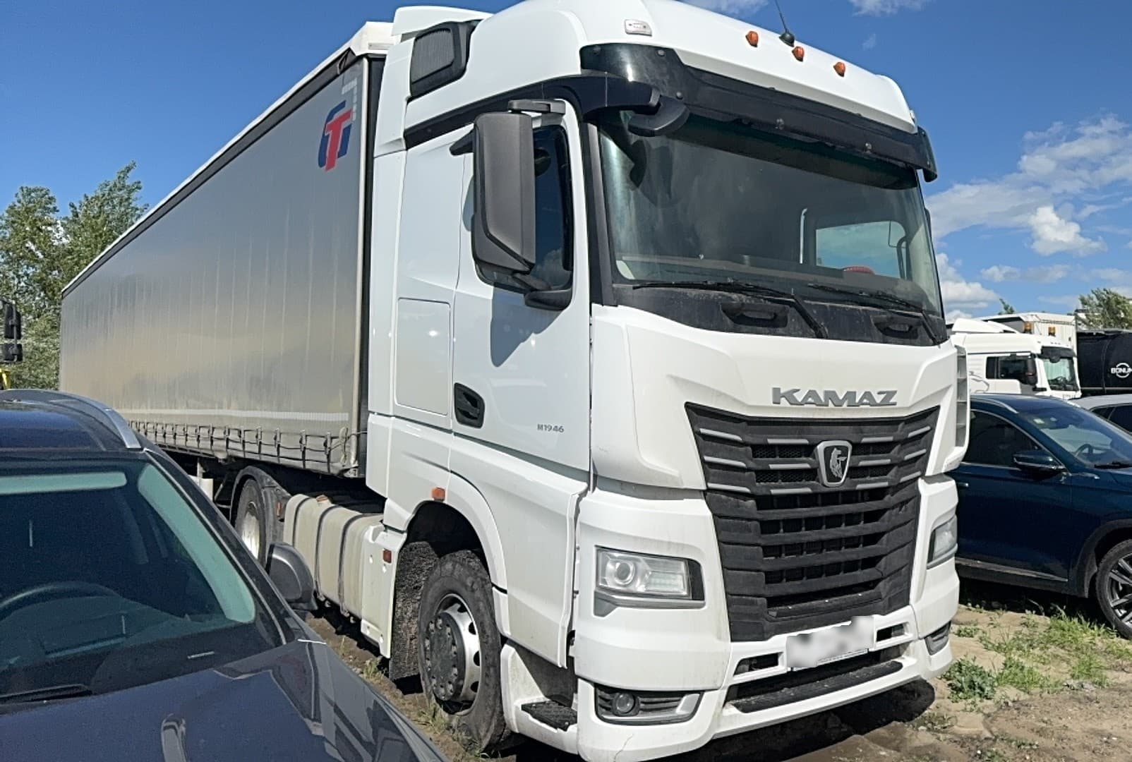 Камаз М1946 4x2 Седельный тягач - 2