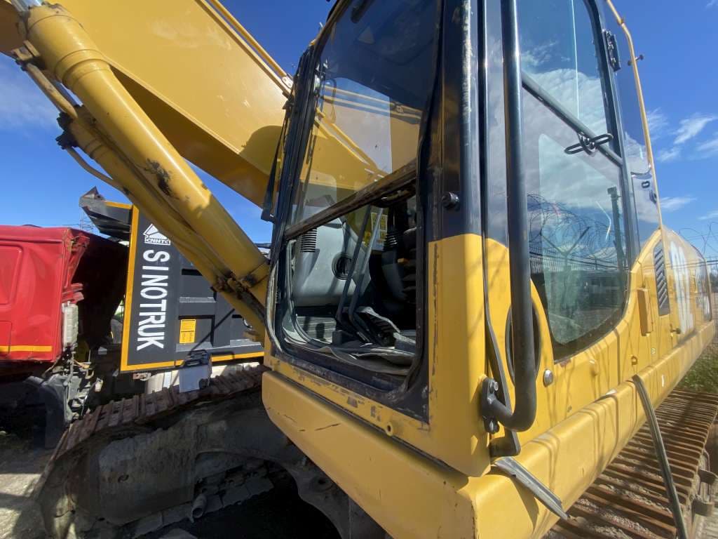 Komatsu PC 300 Экскаватор - 5