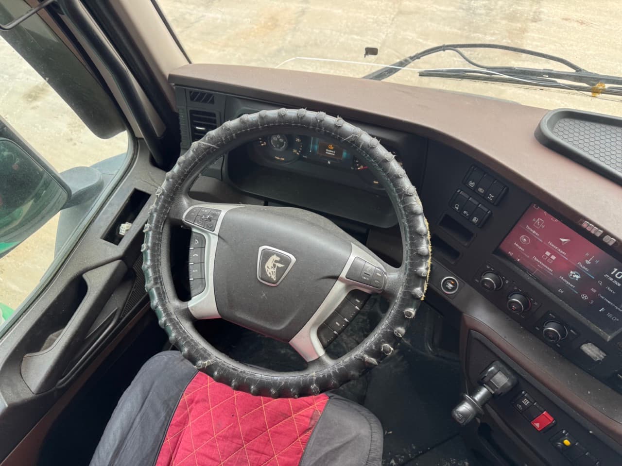 Камаз 54901 4x2 Седельный тягач - 5
