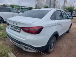Lada Vesta Cross - 3