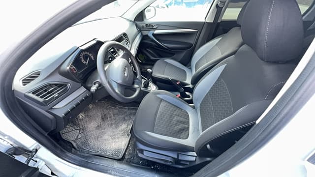 Lada Vesta седан - 6