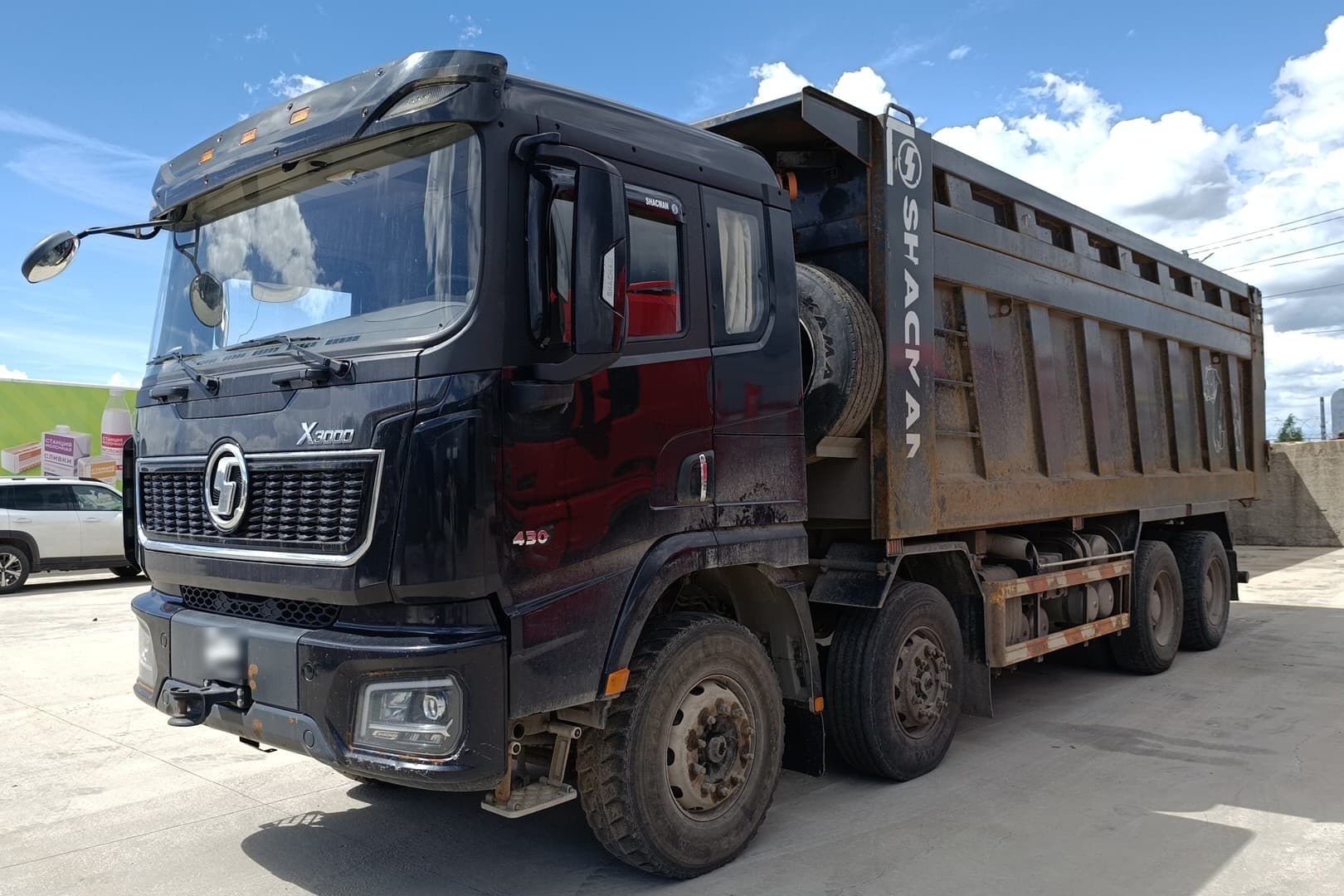 Shacman (Shaanxi) SX* 8x4 Самосвал - 1