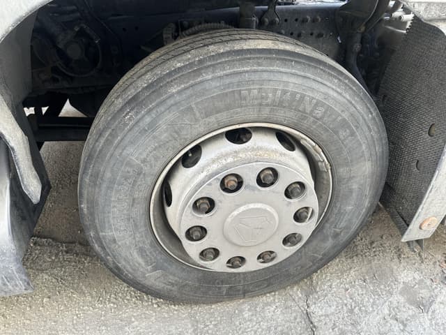 Foton AUMAN 4x2 Седельный тягач - 7
