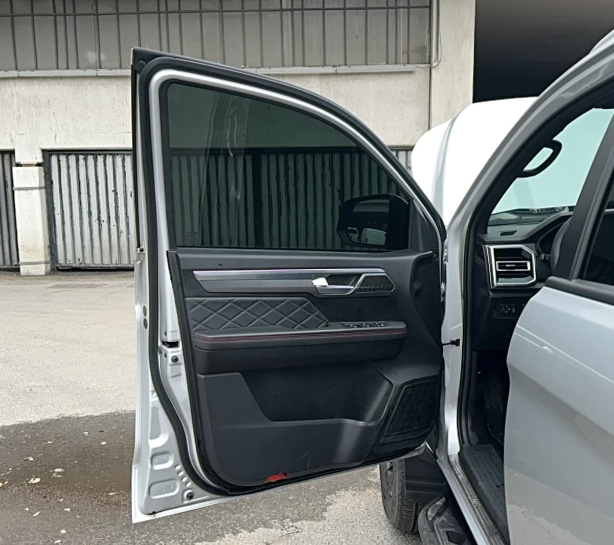 Jac T9 - 8