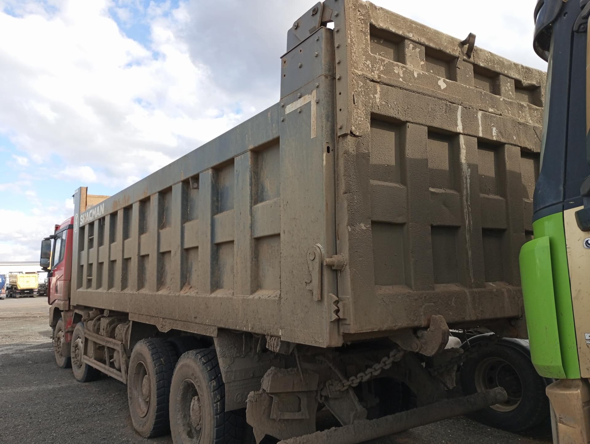 Shacman (Shaanxi) SX* 8x4 Самосвал - 4