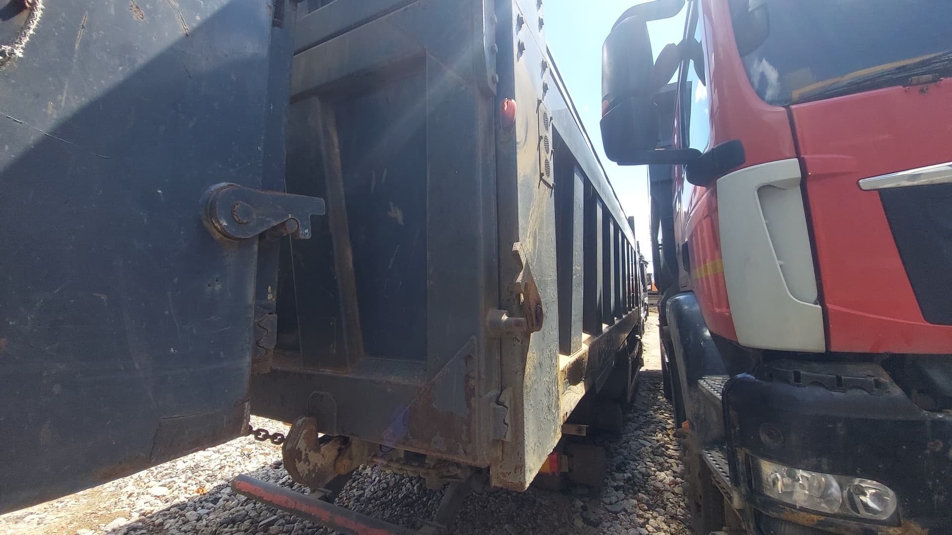 Shacman (Shaanxi) SX* 8x4 Самосвал - 3