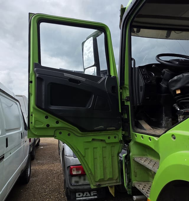 Shacman (Shaanxi) SX* 6x4 Самосвал - 7