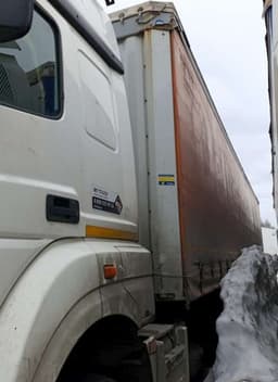 Krone SD Полуприцеп шторный - 1