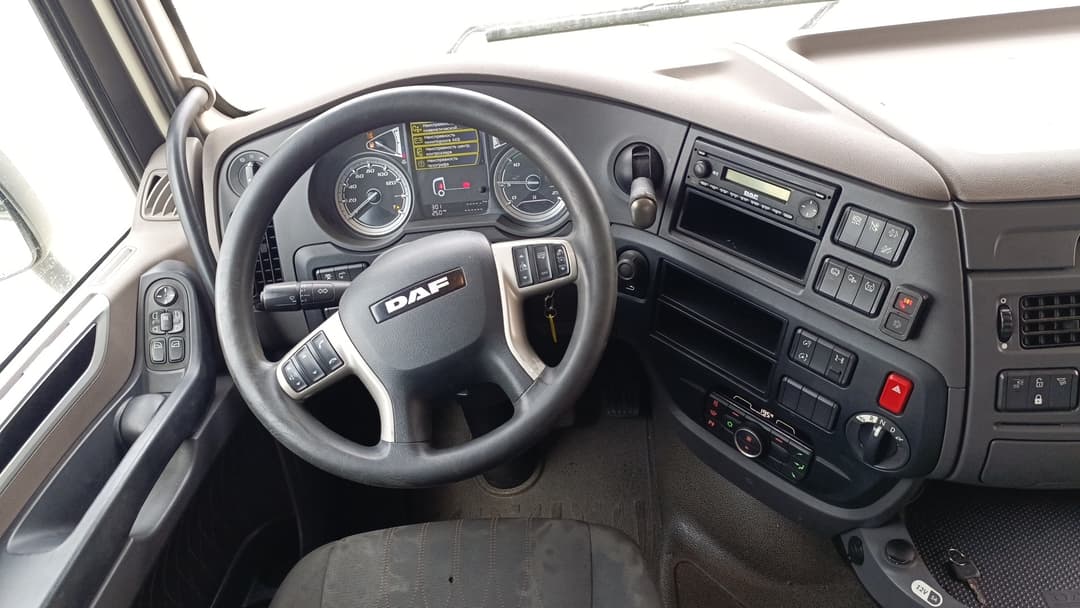Daf XF 4x2 Седельный тягач - 5