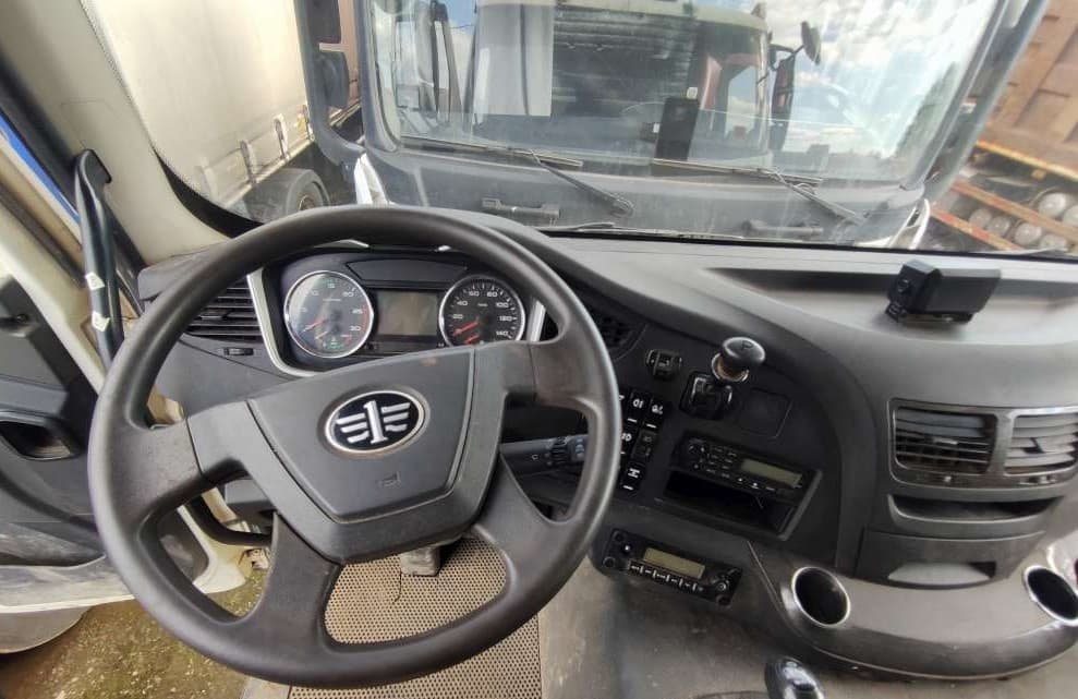 FAW J6* 6x6 Самосвал - 4