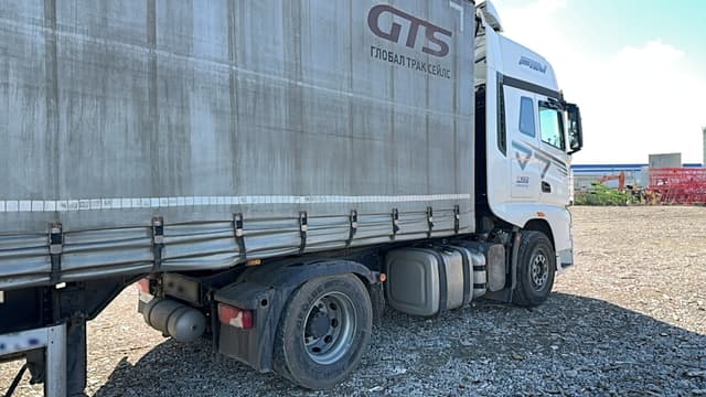FAW J7 4x2 Седельный тягач - 3