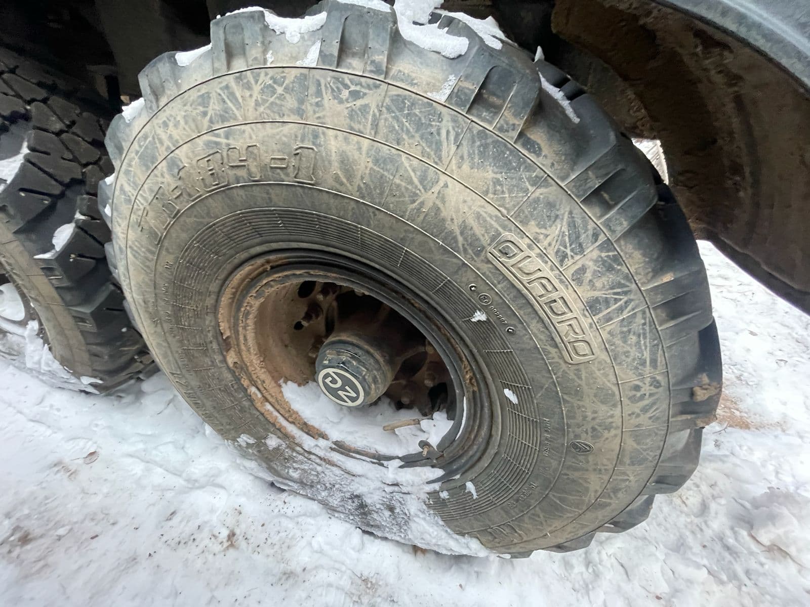 Производственная Компания Универсальной Спецтехники 4679* Полуприцеп бортовой - 5