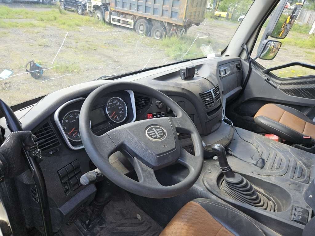 FAW J6* 6x4 Самосвал - 5