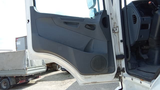 Камаз M1840 4x2 Седельный тягач - 8