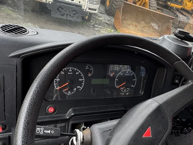 Автоспецван 7721* на шасси КамАЗ 43118 6x6 Передвижная мастерская с КМУ - 6