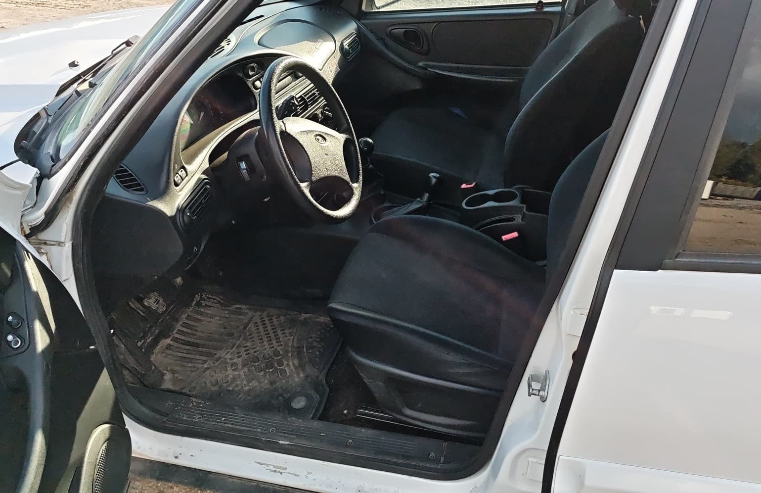 Lada Niva Travel - 6