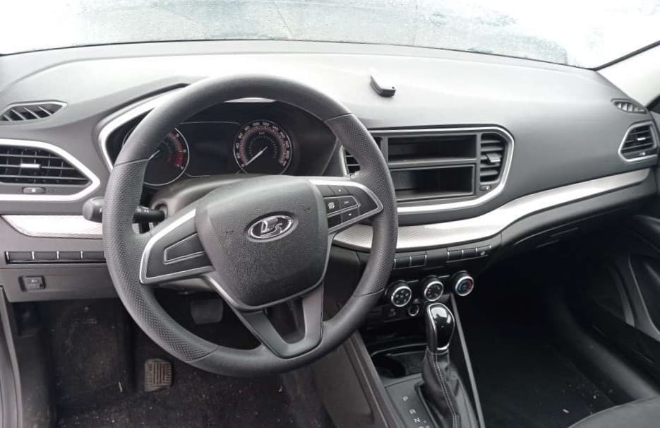 Lada Vesta SW - 5