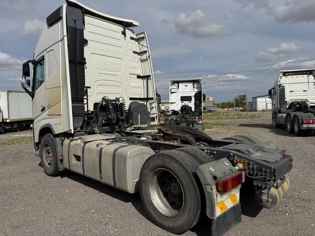 Volvo FH 4x2 Седельный тягач - 4