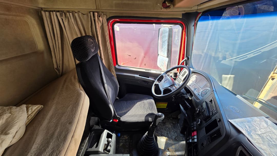 Shacman (Shaanxi) SX* 6x4 Самосвал - 9