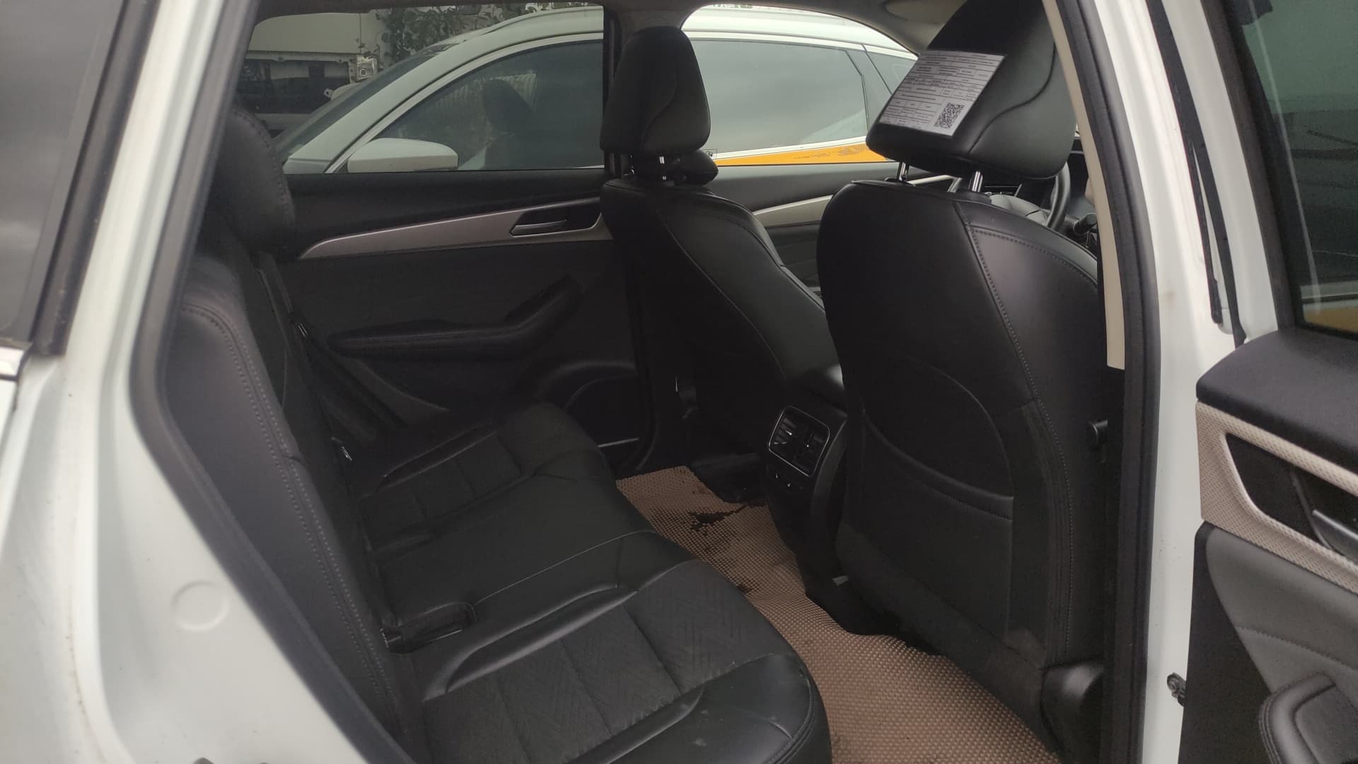 Haval F7 - 8