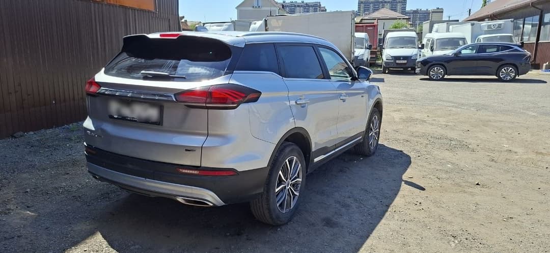 Geely Atlas Pro - 3