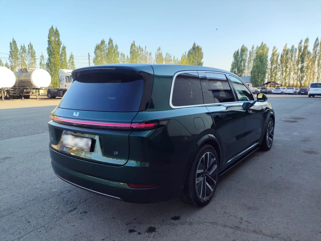 Li (Lixiang) L9 - 3