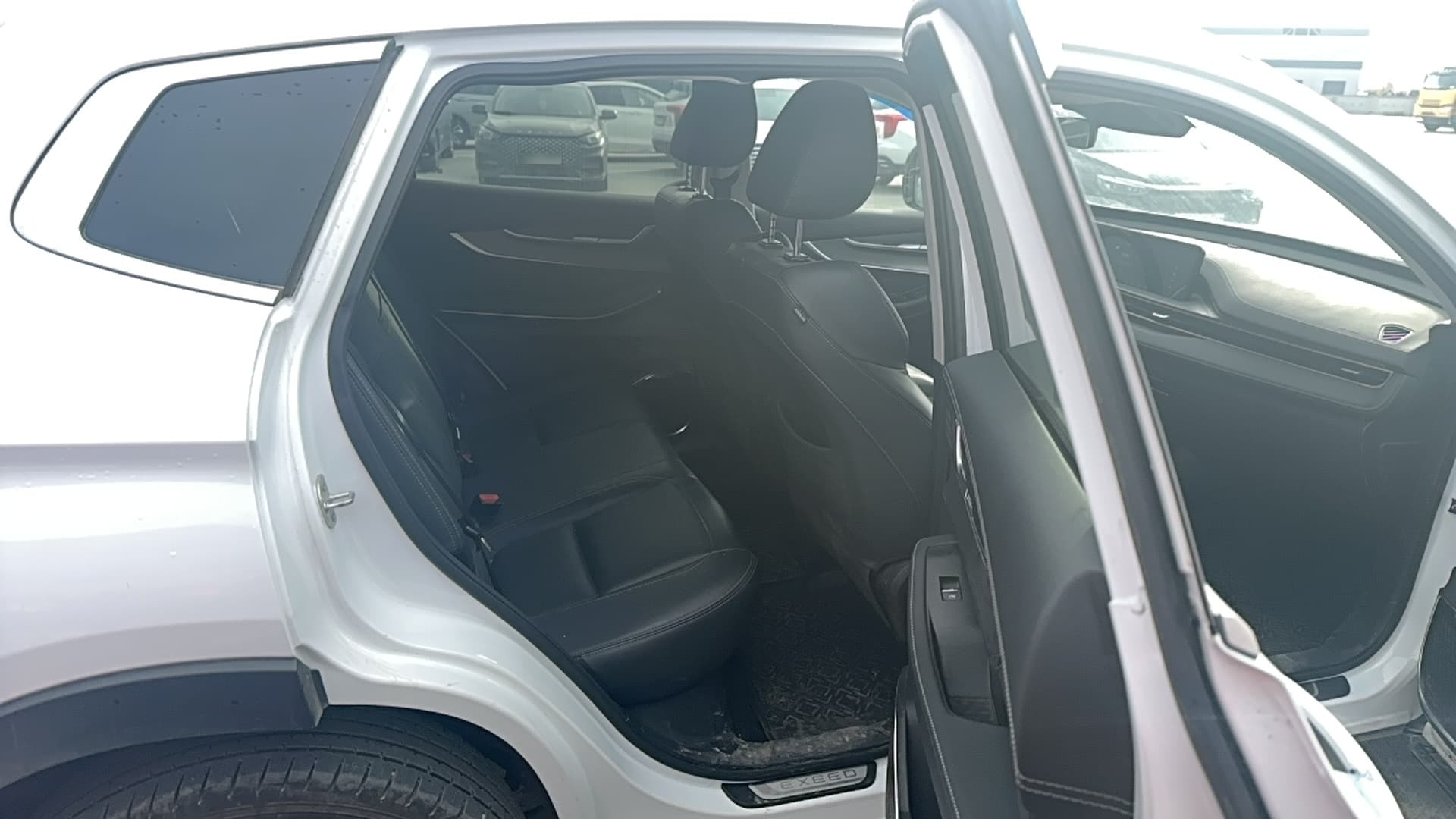 Exeed LX - 7