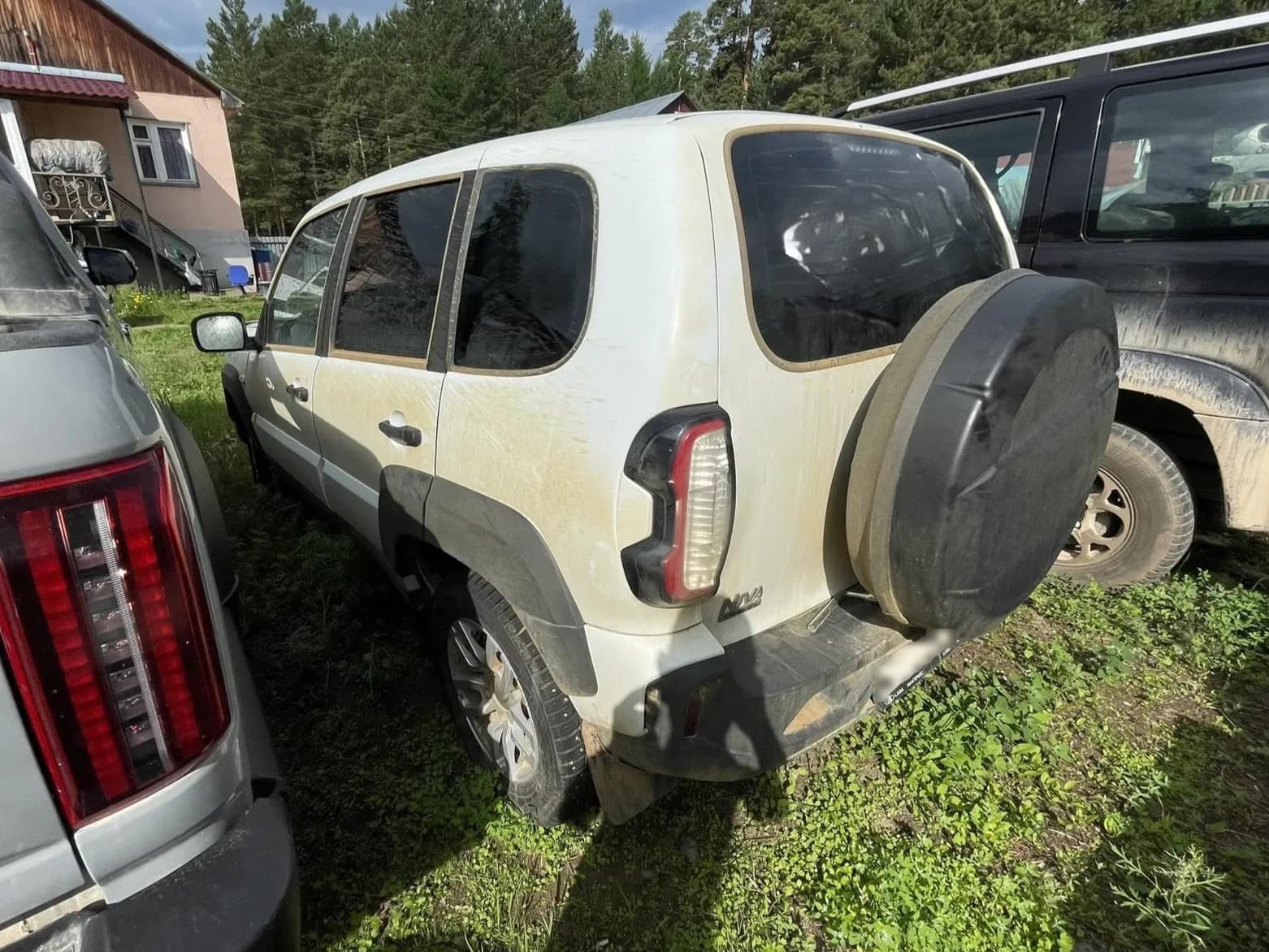 Lada Niva Travel - 4