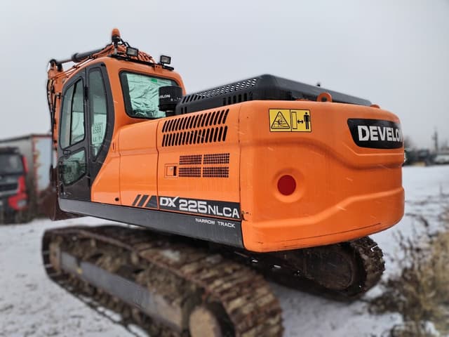 Develon DX225* Экскаватор - 4