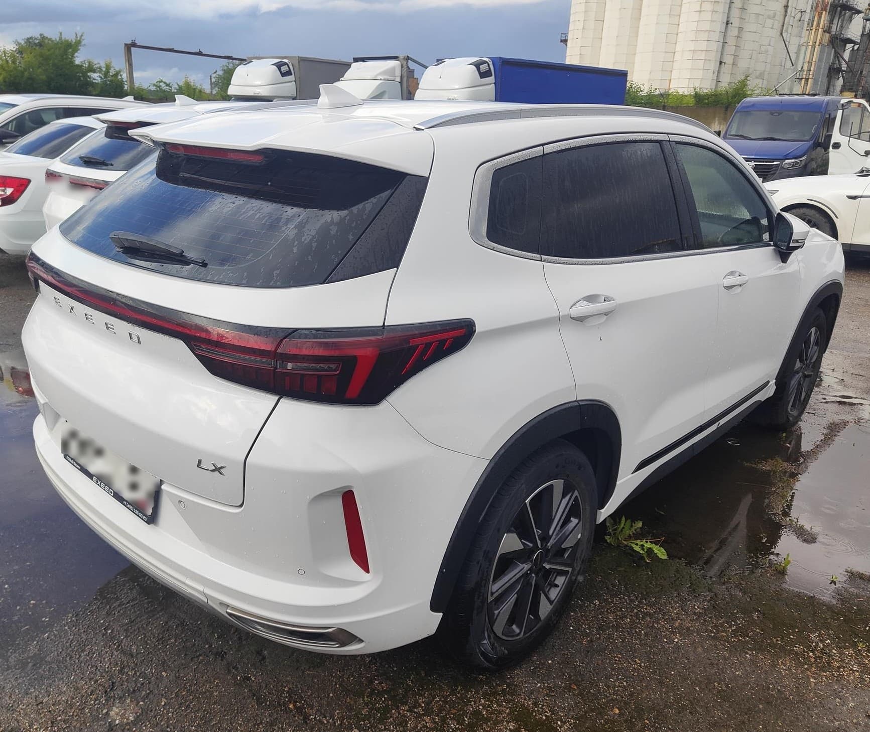 Exeed LX - 3