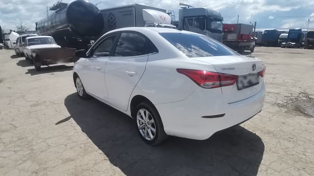 Changan Alsvin - 4